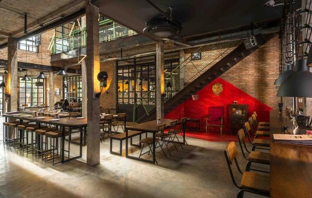 商業(yè)空間：越南西貢主題餐廳工業(yè)風格設(shè)計